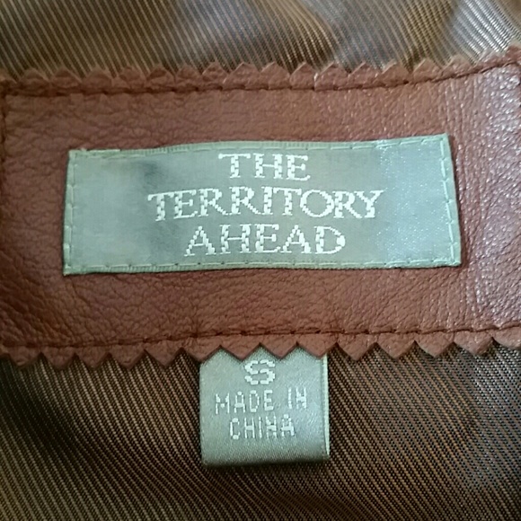 The territory ahead leather jacket - Picture 3 of 10